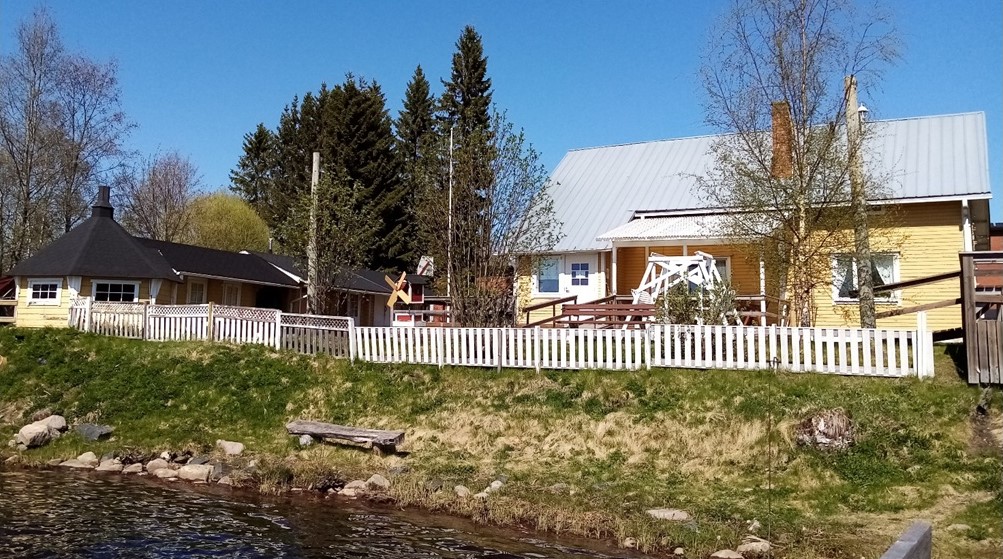 Kes&auml;kuva.jpg